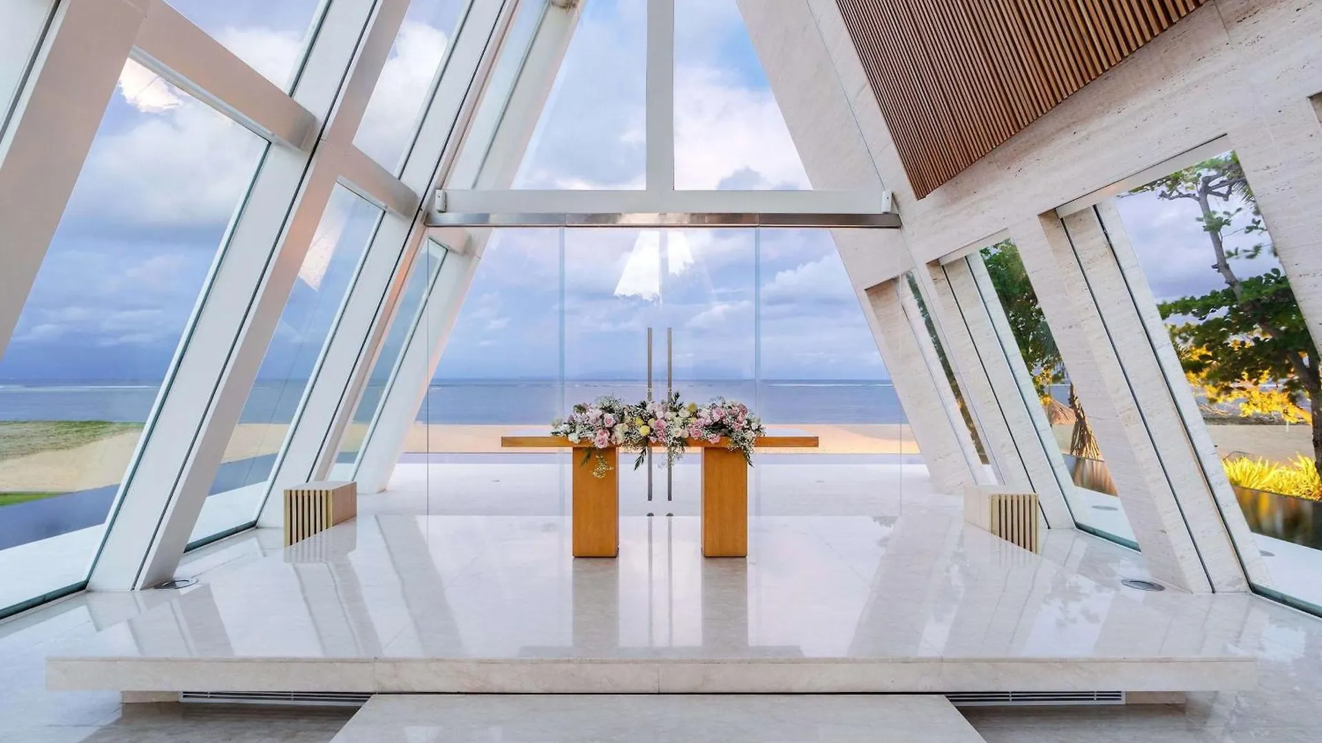 Resort Conrad Bali Hotel Nusa Dua